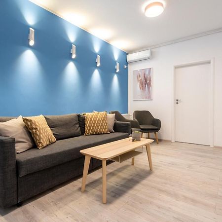 Blue Design Apartament In Magheru Bukarest Exterior foto