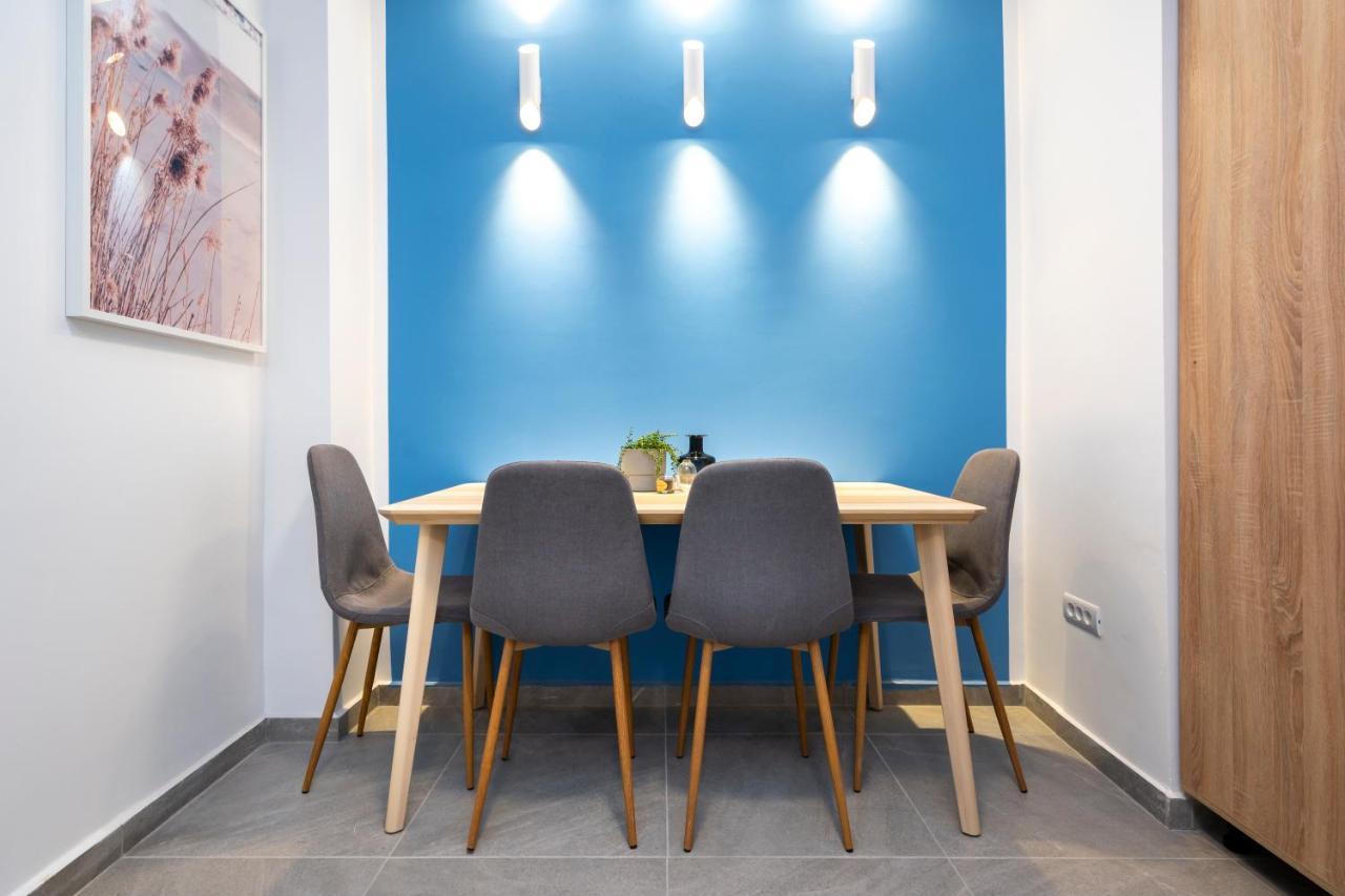 Blue Design Apartament In Magheru Bukarest Exterior foto